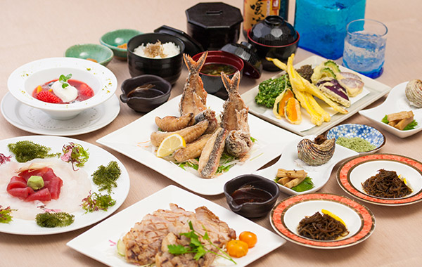 アグー豚と沖縄料理コース付きプランのご紹介です。